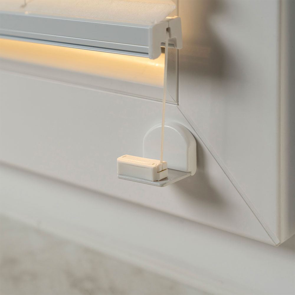 Uchwyt kątowy do przykręcania